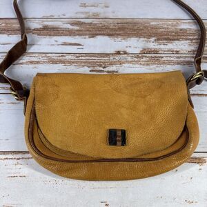 Ted Gilmer Genuine Leather And Genuine Wooden Sides 12” x 8”